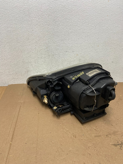 2004 - 2006 Porsche Cayenne Right Passenger Side Halogen Headlight AD7758 DW6