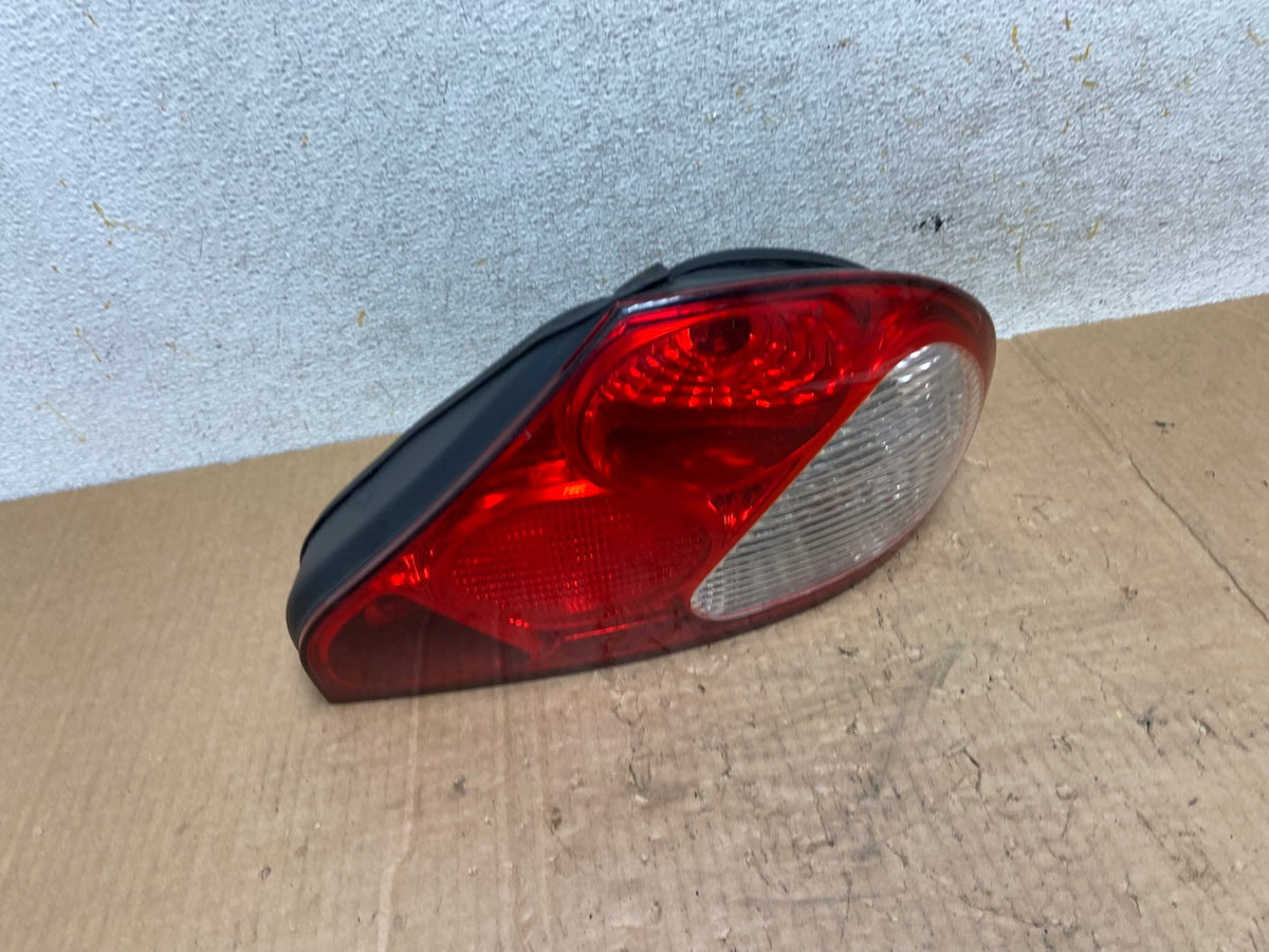 2001 to 2008 Jaguar X-Type Right Passenger RH Side Tail Light AI5561 LK0
