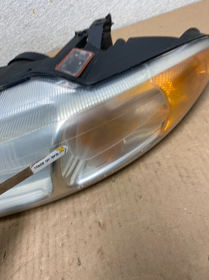 1996-2000 Chrysler Sebring Left Driver LH Side Halogen Headlight OEM N1180 DW4