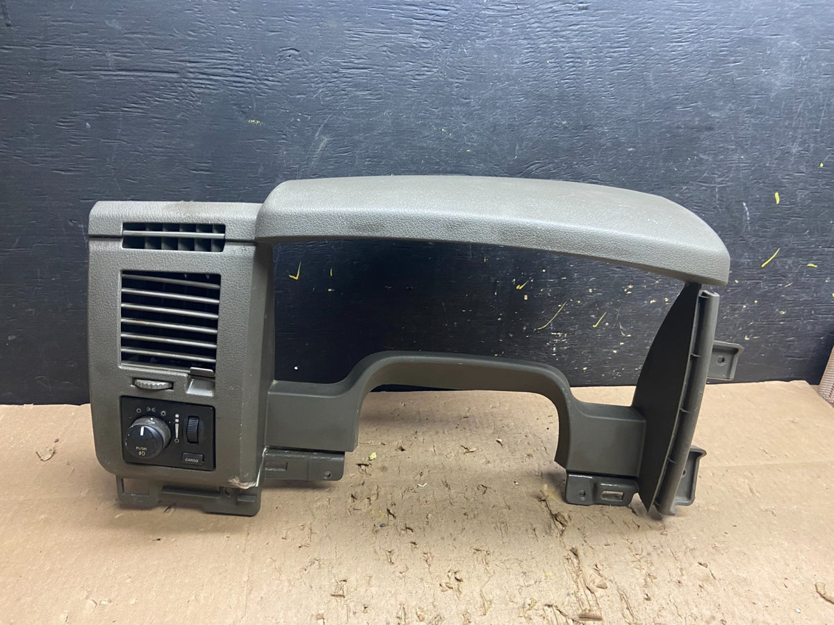 2006 2007 2008 Dodge Ram 1500 Speedometer Bezel Trim Cluster Instrument T8948 DG0