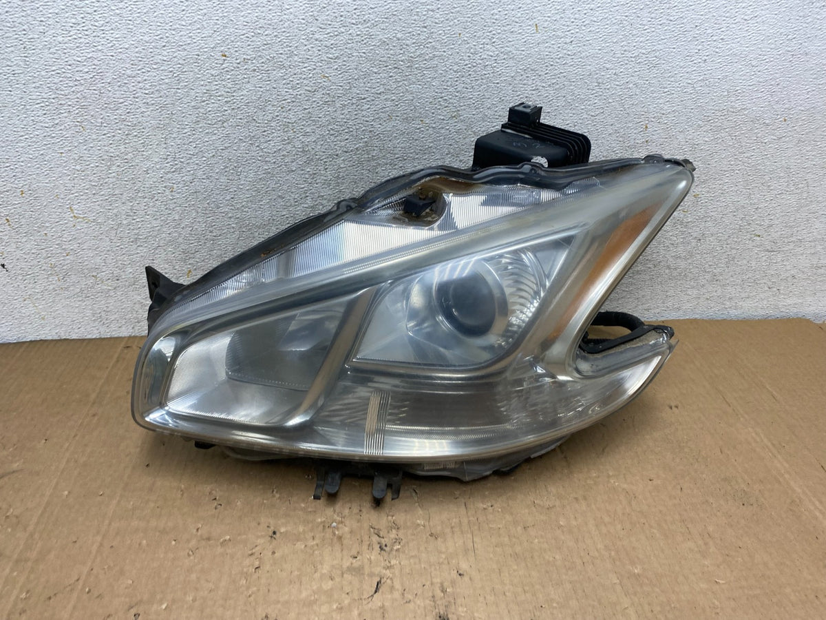 2009 - 2014 Nissan Maxima Headlight Left Driver Side Xenon HID AI8957 DW0