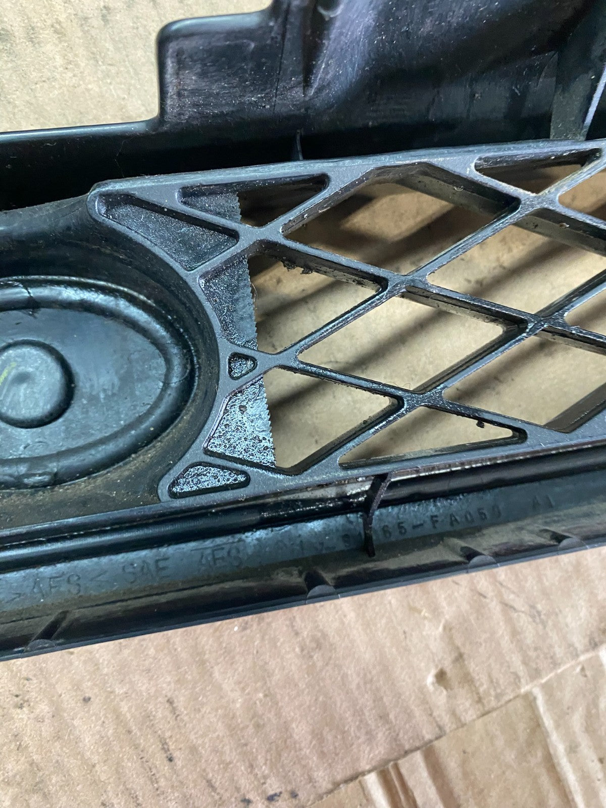 1996 Subaru Impreza Front Upper Grille Grill T0074 PS10