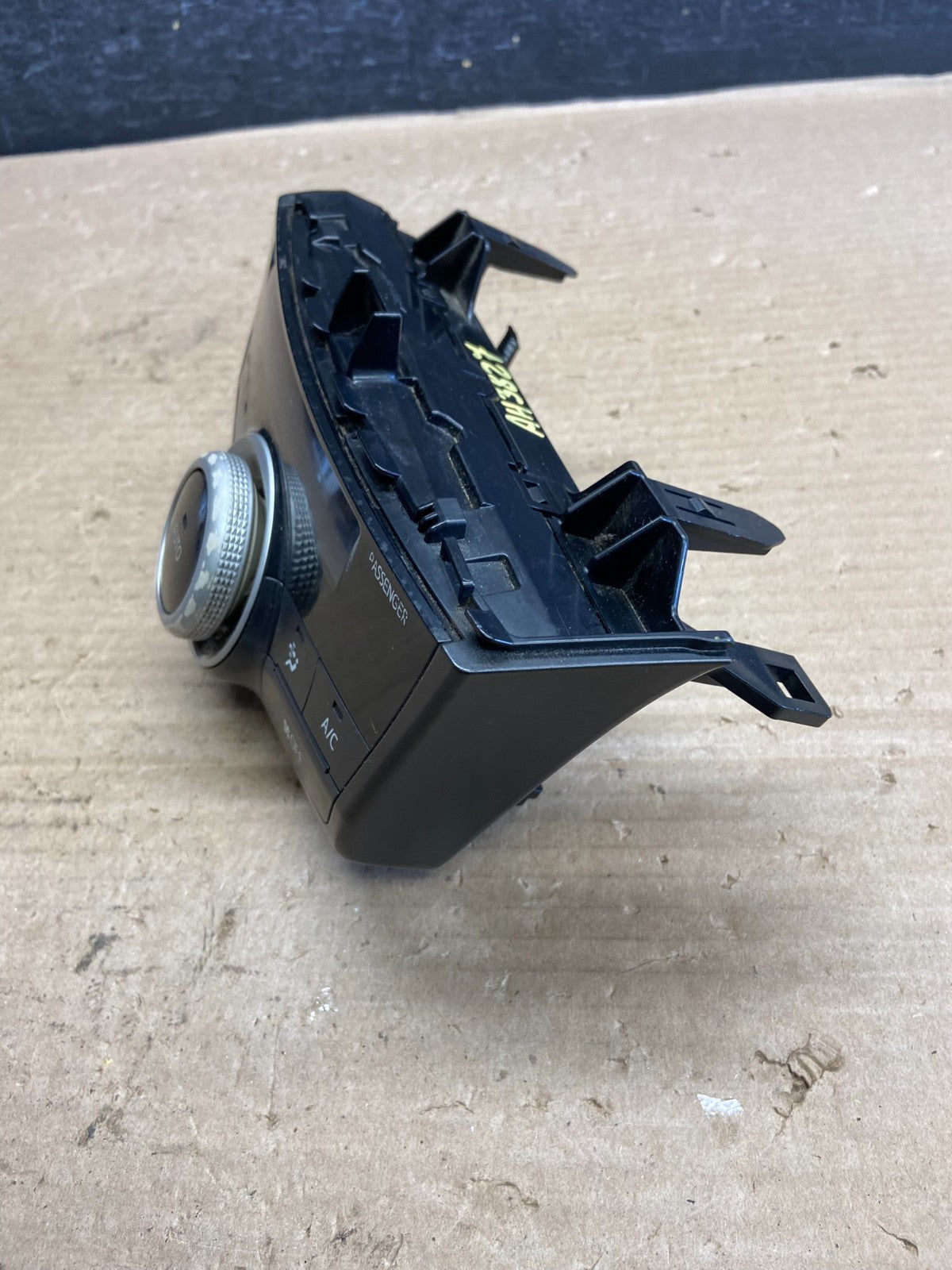 2014 Toyota Prius V Climate Heater A/C AC Control Panel AH3827 DG4