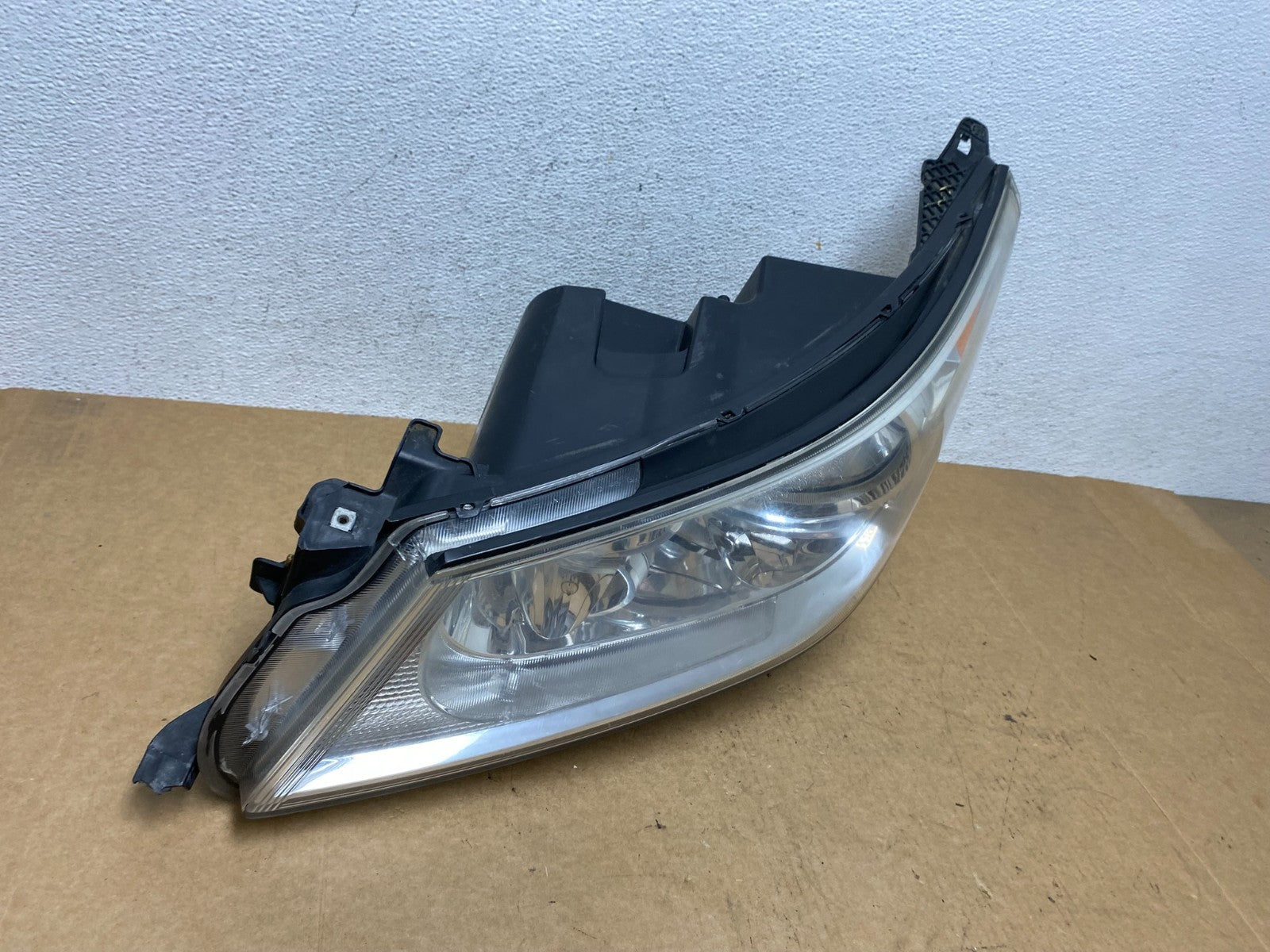 2010 to 2013 Buick Lacrosse Left Driver LH Halogen Headlight AE3060 DW2
