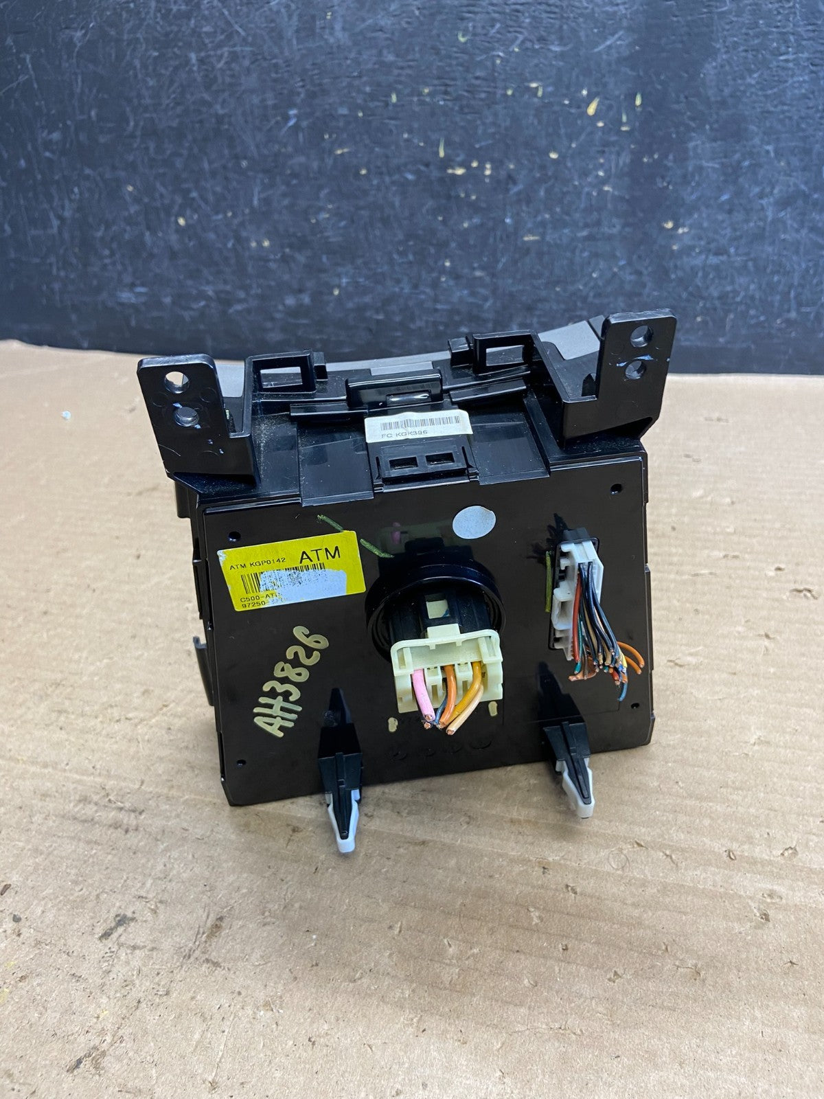 2011 - 2013 Hyundai Elantra Center Heater A/C AC Climate Control Panel AH3826 DG4