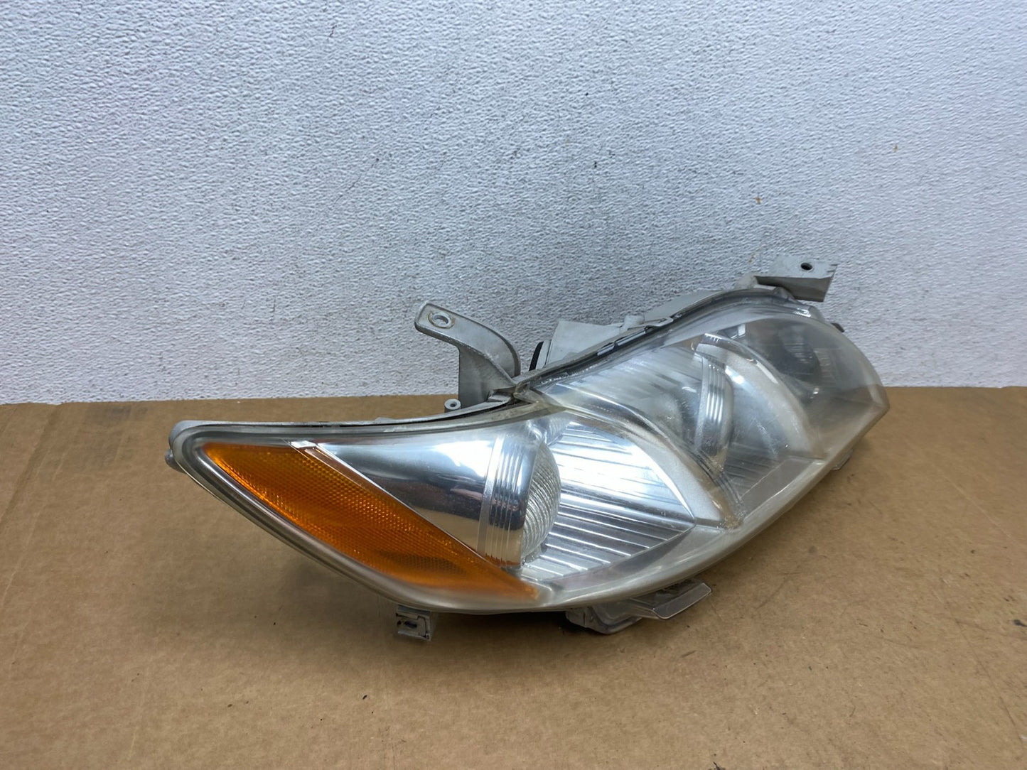2007 - 2009 Toyota Camry Halogen Right Passenger Headlight AE3034 DW2