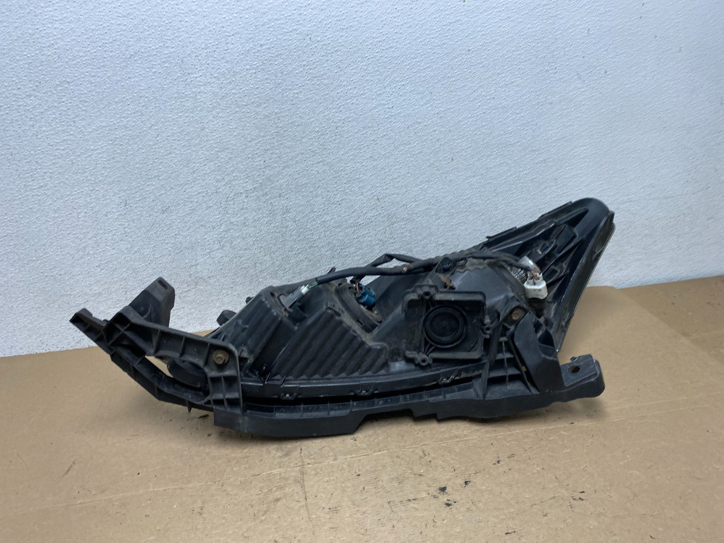 2008 to 2012 Honda Accord Sedan Right Passenger RH Headlight AF5022 DW8