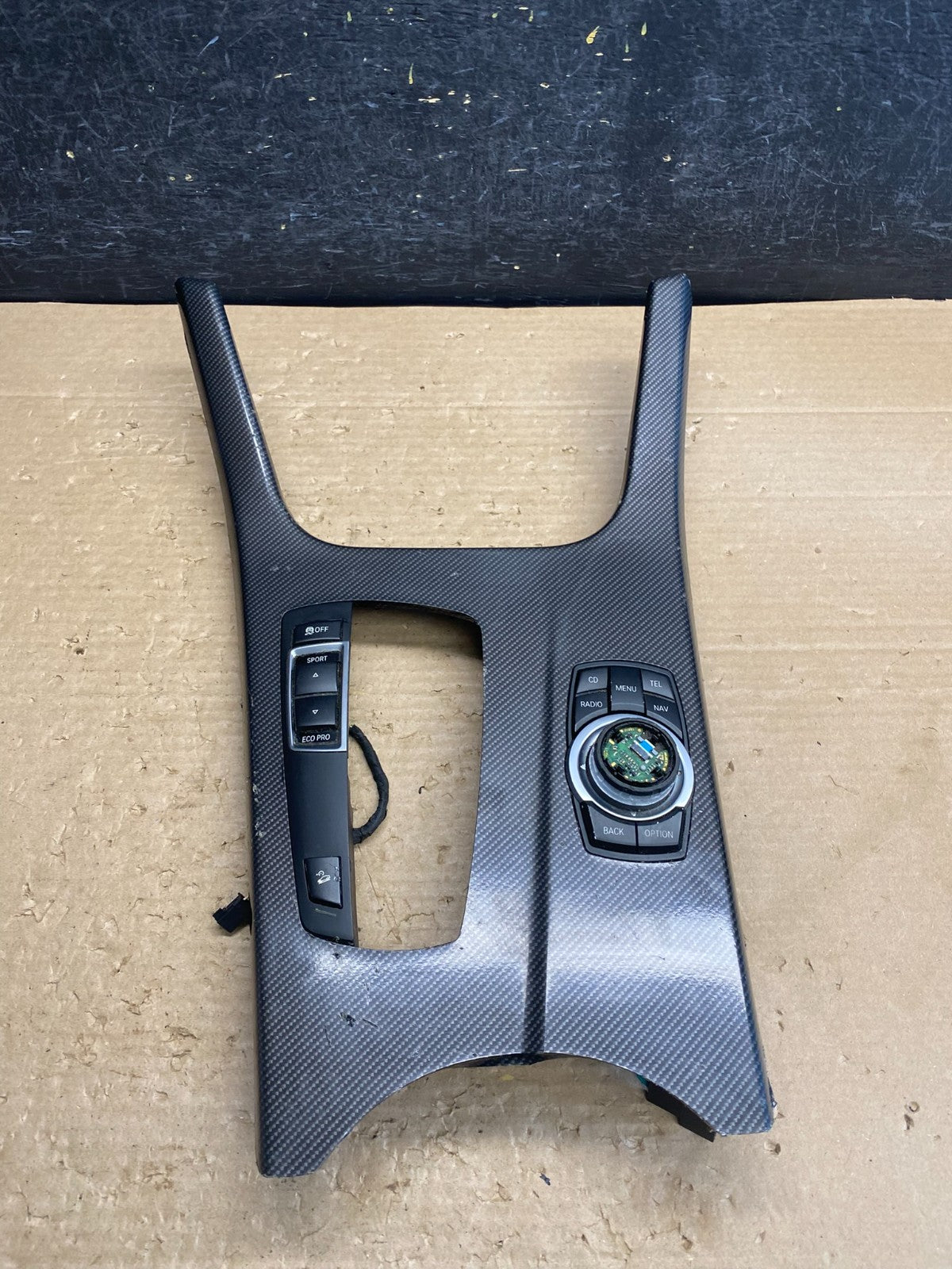 2011-2018 BMW X3 Center Console Shifter Surround Trim Bezel 9184481 AG8480 DG0