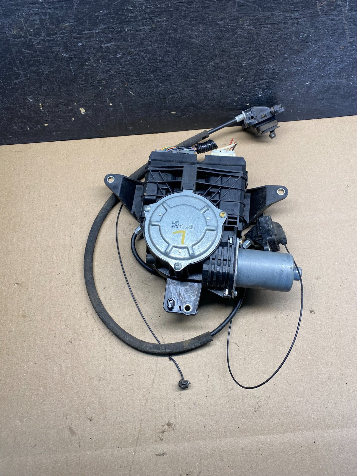 2011-2017 Honda Odyssey Rear Left Passenger Power Sliding Door Motor ai5266 DG0