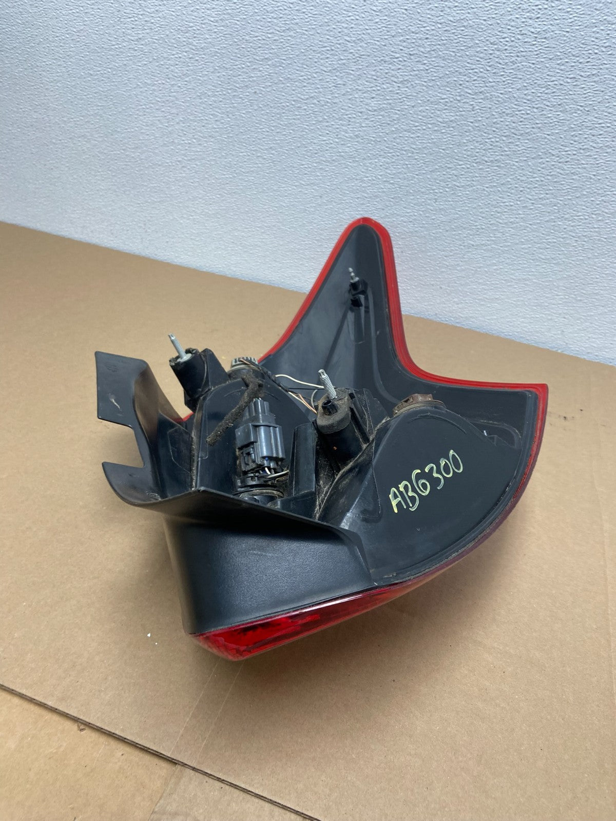 2012 2013 2014 Ford Focus Tail Light Hatchback Left Driver Lh Side Oem AB6300 DW5
