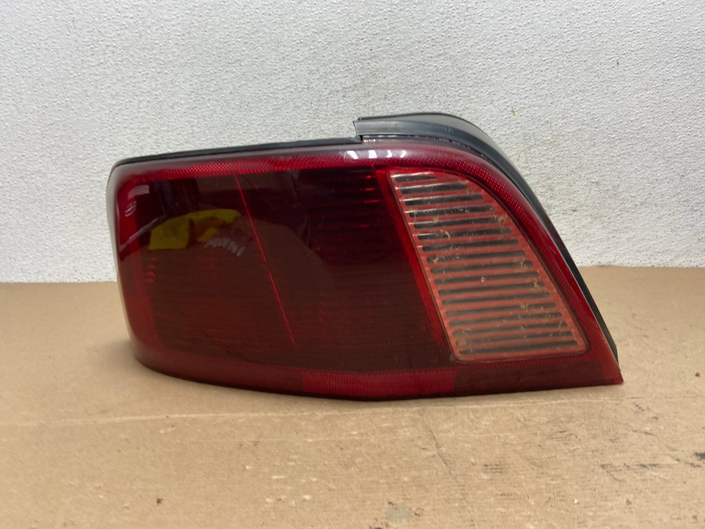 2002 to 2003 Mitsubishi Galant Left Driver LH Side Tail Light AF4760 LK0