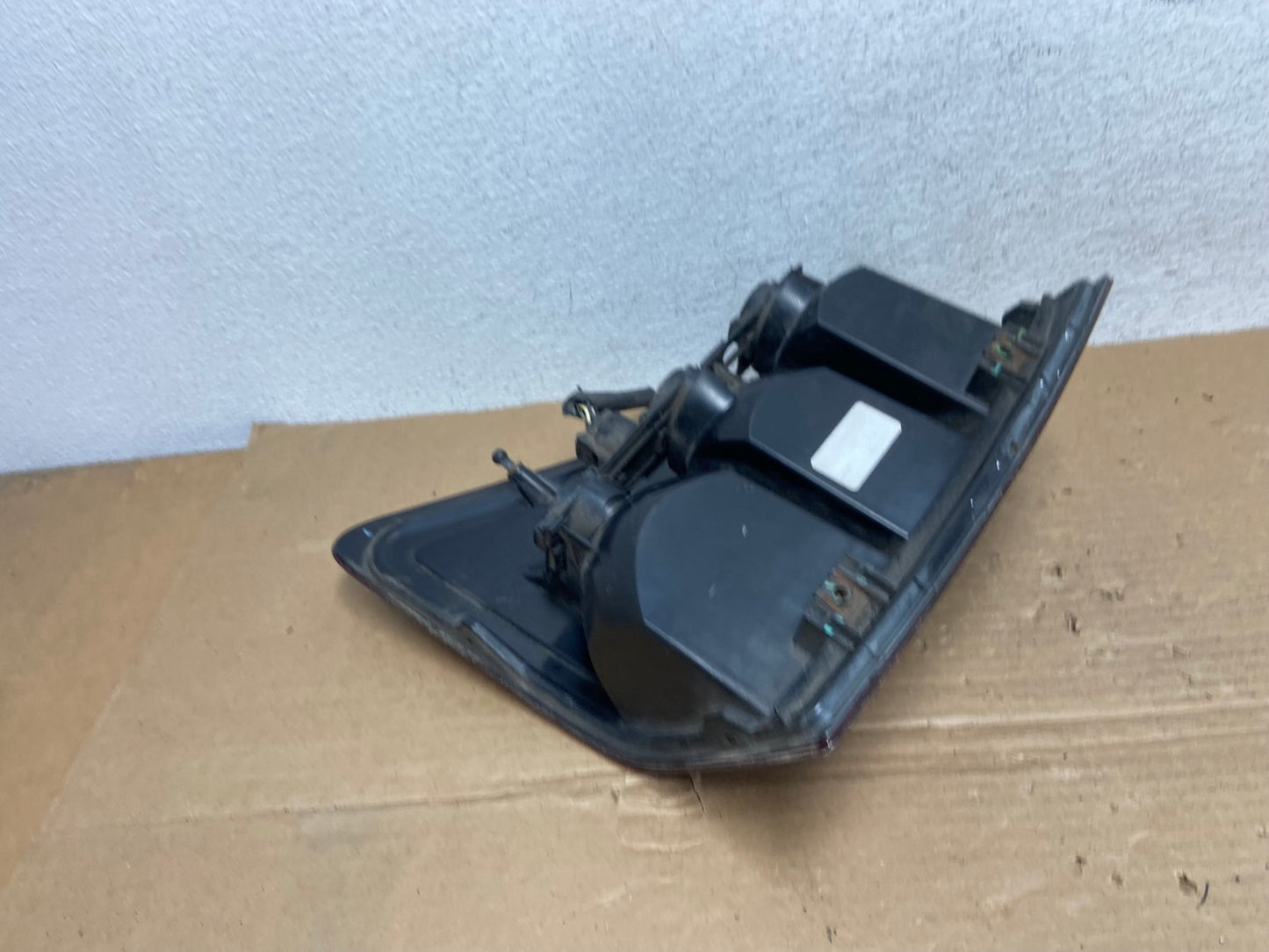 2005 to 2006 Jeep Grand Cherokee Left Driver Side Lh Tail Light AD3969 LK6