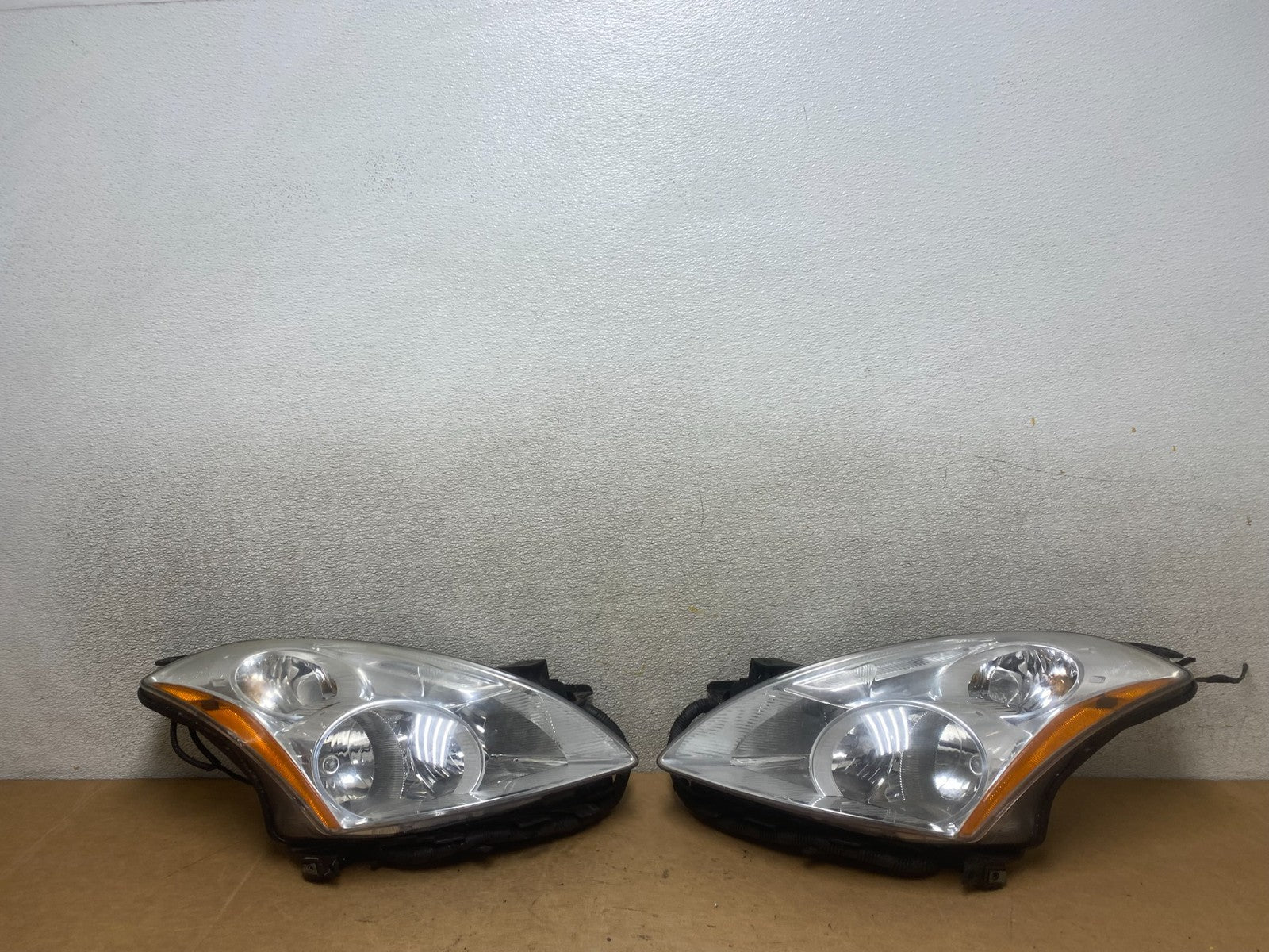 Sedan 2010 2011 2012 Nissan Altima Headlights Halogen Left+Right Side X5375 DW0