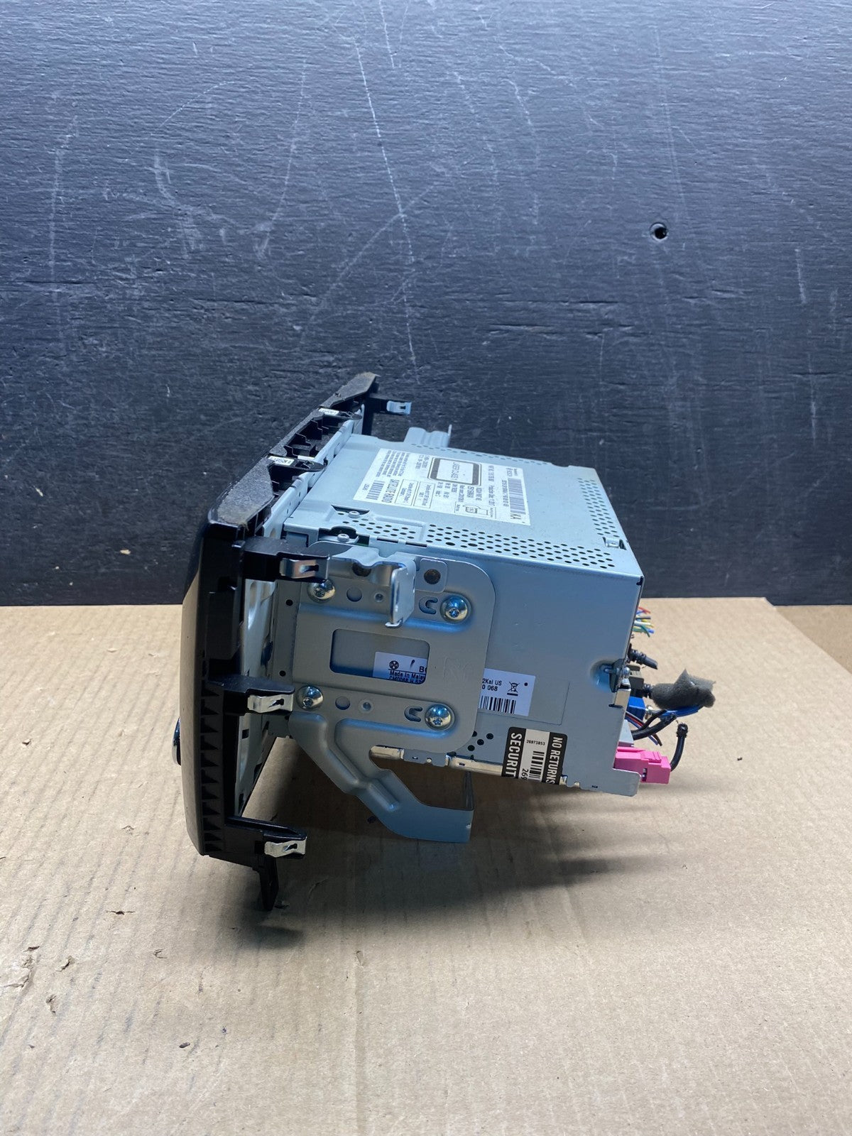 2017 to 2019 Nissan Rogue AM FM XM Radio CD Player Screen Receiver AG3977 DG1