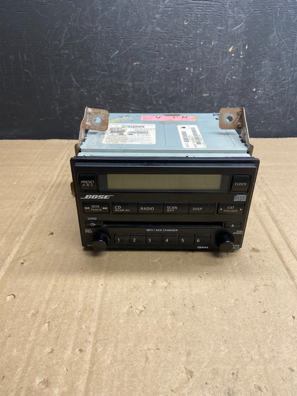 2005 2006 2007 Nissan Pathfinder Am Fm Cd Player Radio Receiver AD7170 DG0