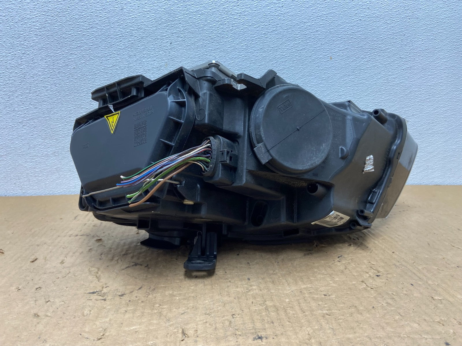 2008 to 2012 Audi A5 S5 Xenon HID Right Passenger Side Headlight AC8249 DW5