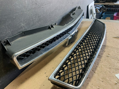 2007 to 2014 Chevrolet Avalanche Front Upper Lower Set Grill Grille N5626 PS2
