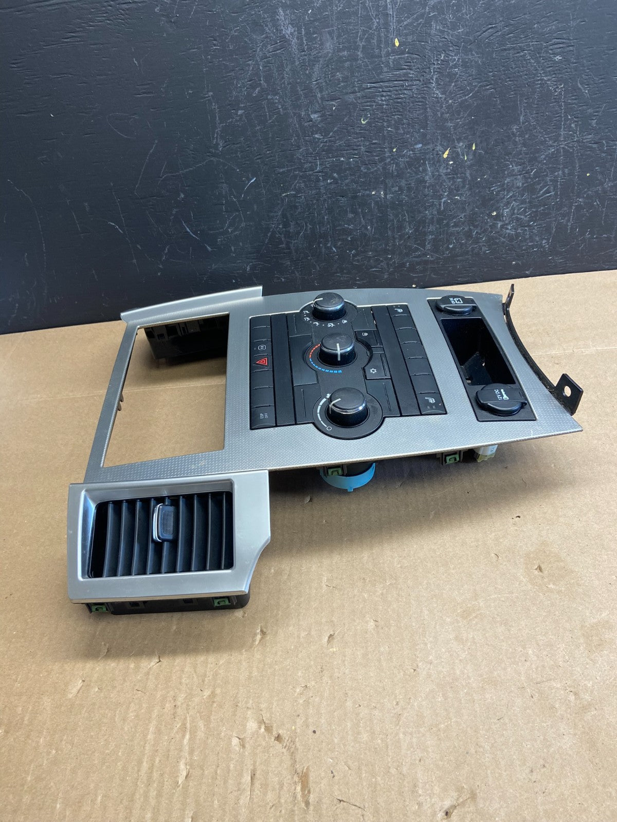 2008 2009 2010 Jeep Commander Grand Cherokee A/C Climate Control Bezel AC6161 DG1