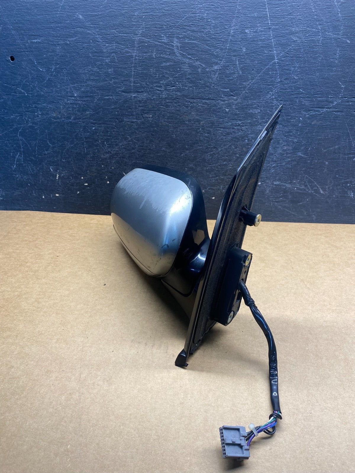 2006 to 2007 Subaru B9 Tribeca Right Passenger Door Turn Signal Mirror AH4959 DG2