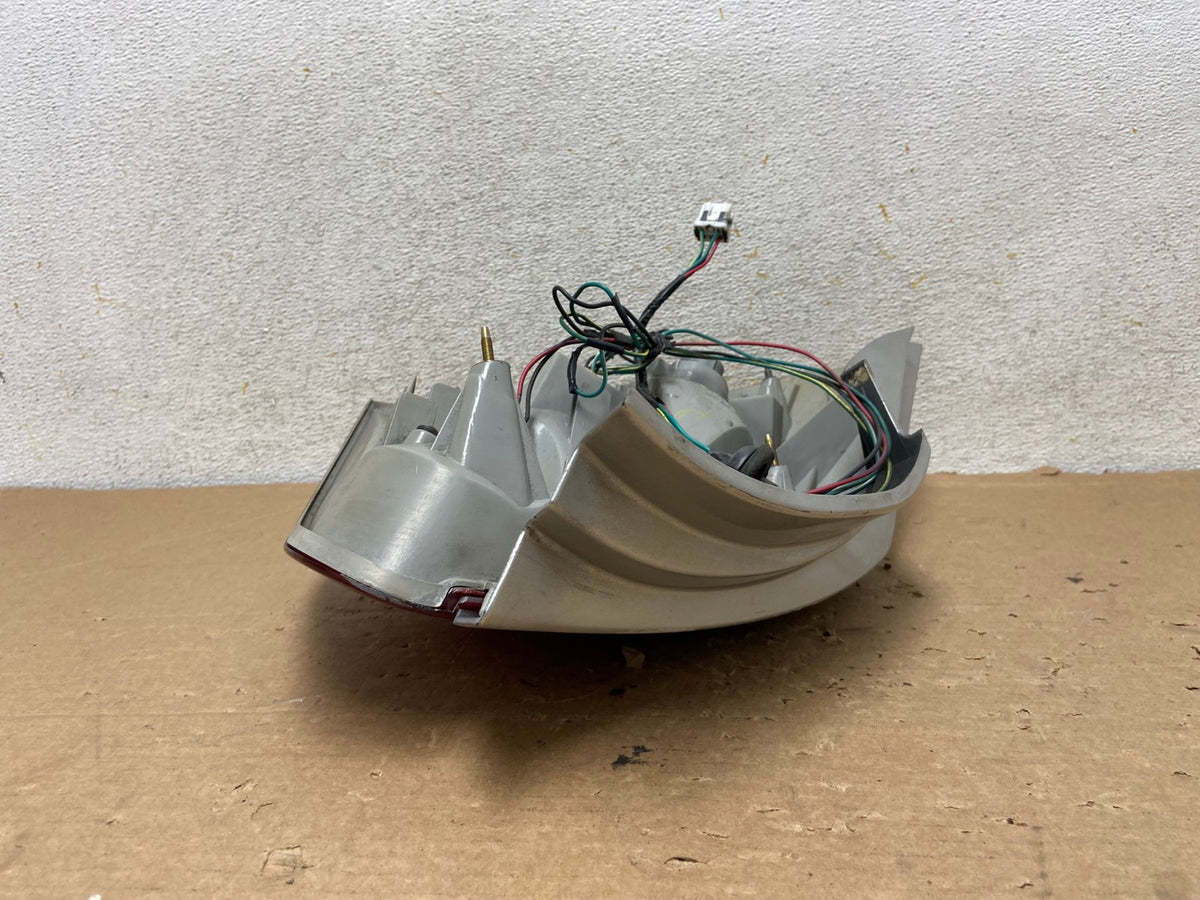 2004 2005 2006 2007 2008 Nissan Maxima Right Passenger Tail Light AH8866 LK6