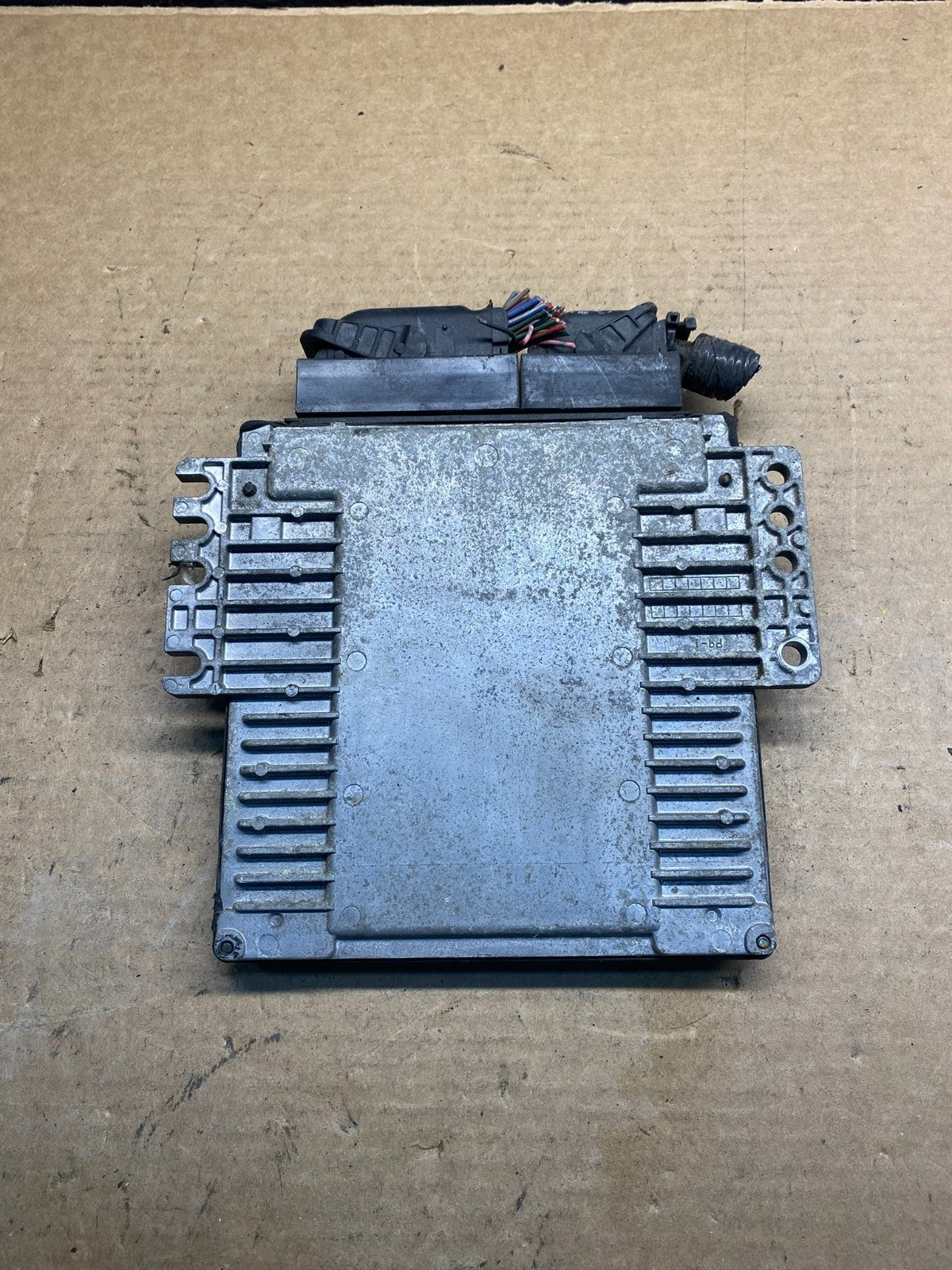 2005 Nissan Frontier Xterra 4.0L Engine Control Unit ECU Module AD9949 DW1