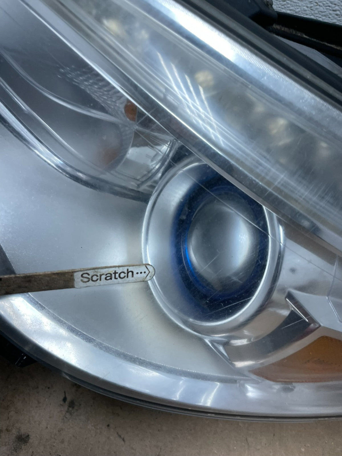 2013-2017 Buick Enclave Left Driver Headlight Xenon Hid One Ballast OEM Q5063 DW9