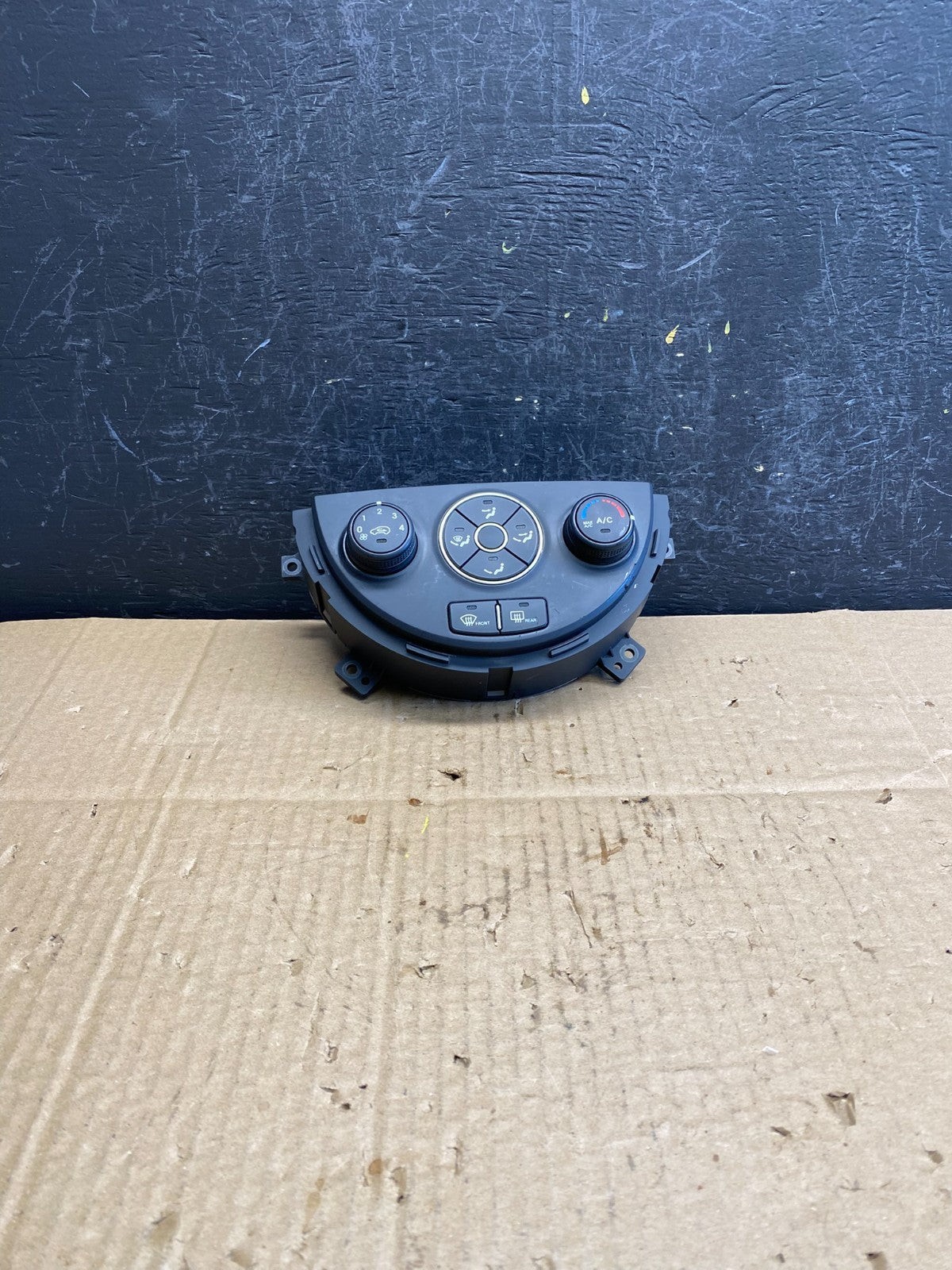 2012 to 2013 Kia Soul AC Heat Climate Control Switch Trim Bezel Black ac9561 DG0