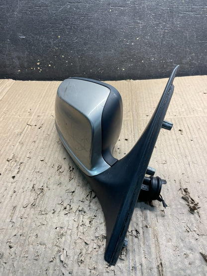 2011 - 2013 BMW 528i 535i F10 Right Passenger Door View Mirror X4554 MS2
