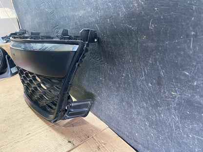 2010-2012 Mazda CX-7 BFront Bumper Cover Lower Grille O8100 DG1