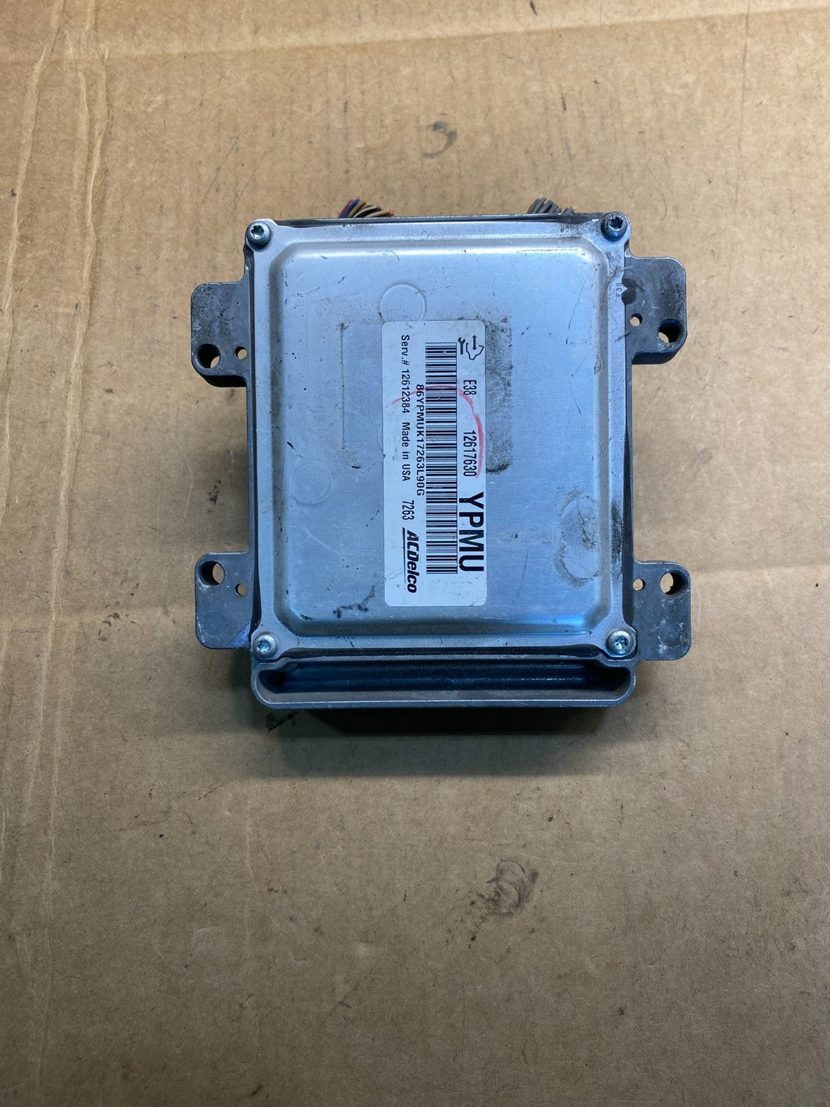 2008 to 2011 Chevrolet GMC Cadillac Engine ECU ECM 12617630 ab3579   DG1