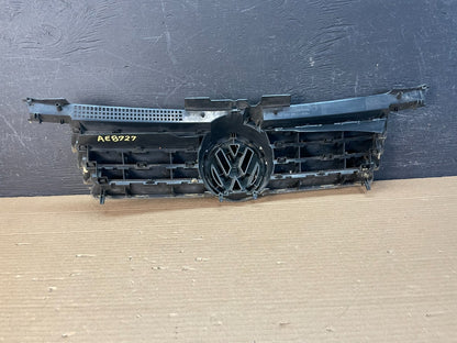 1999-2005 Volkswagen Jetta Front Upper Grille Grill Chrome AE8727 DG3