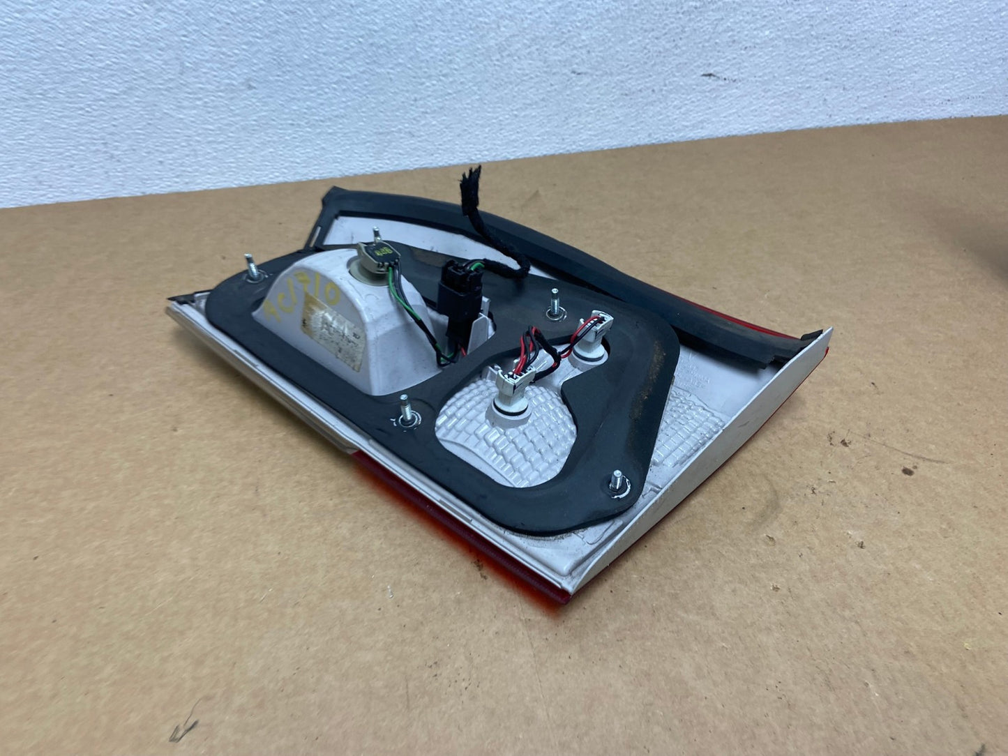 2010-2017 GMC Terrain Tail Light Inner Left Driver Lh Oem AC1710 LK4