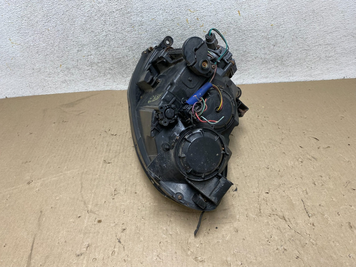 2005-2006 Infiniti G35 Sedan Left Driver Xenon Hid Headlight AH7627 DW8