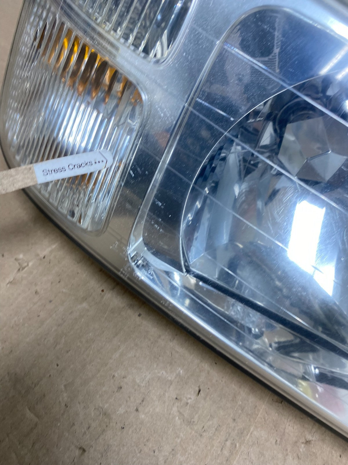1997 to 2001 Honda CR-V Crv Left+Right Set Chrome Headlights Halogen AF5843 DW5