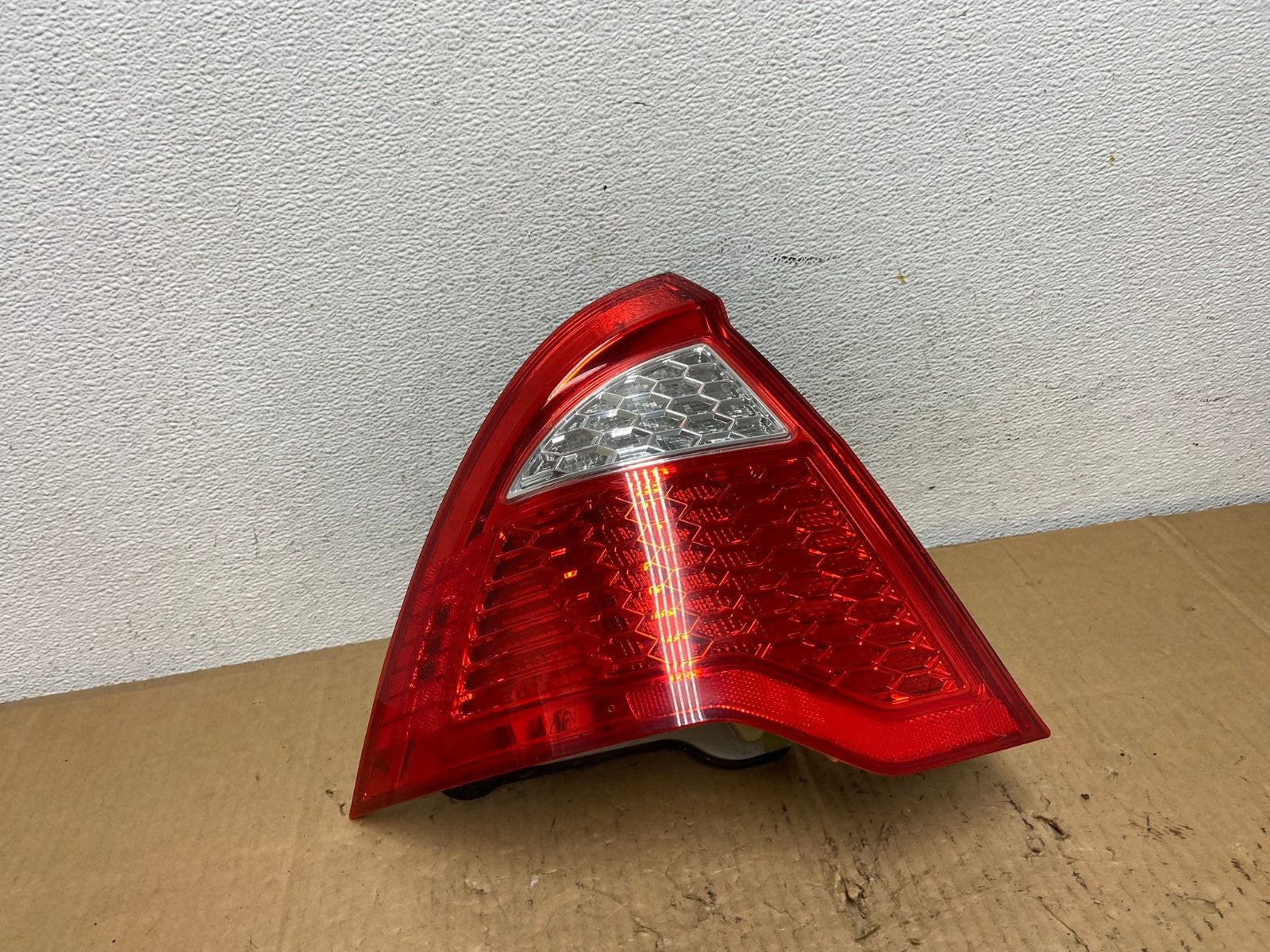 2010 2011 2012 Ford Fusion Left Driver LH Side Tail Light AD1167 LK0