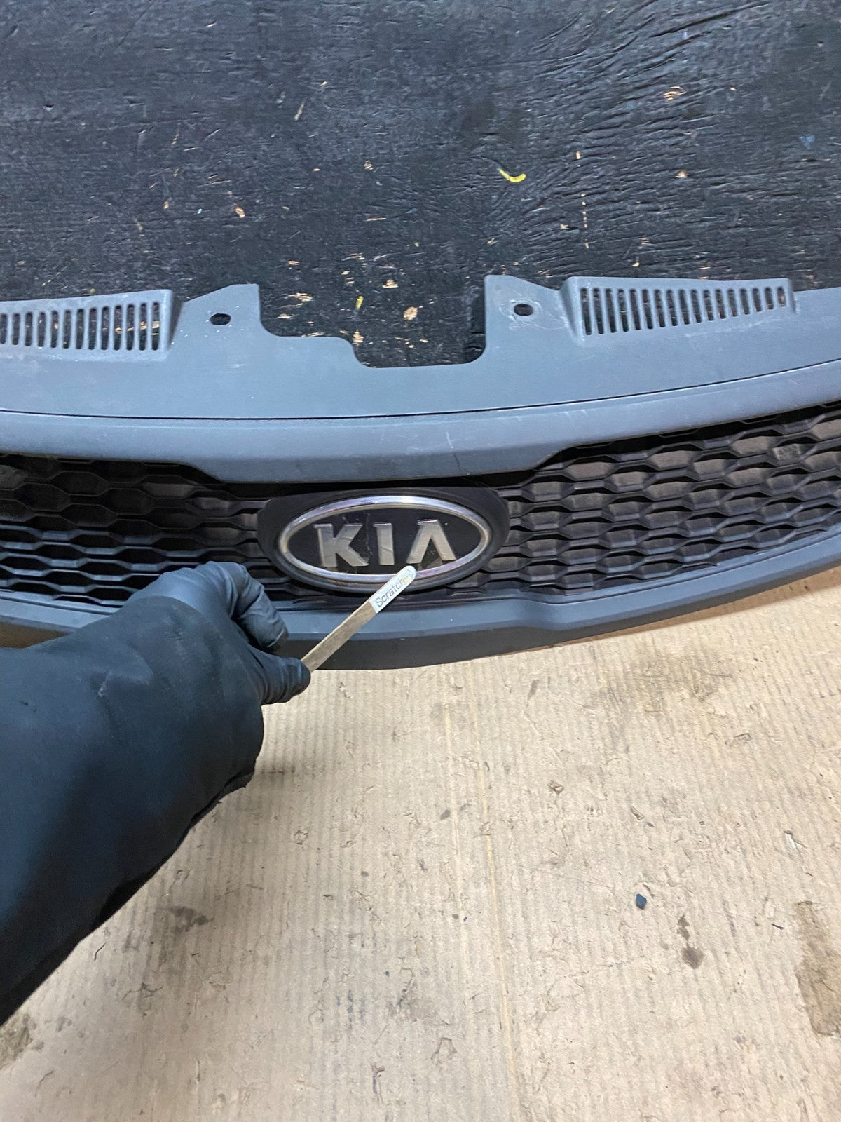 2010 to 2013 Kia Forte Koup Black Front Upper Bumper Grill Grille X3293 DG5