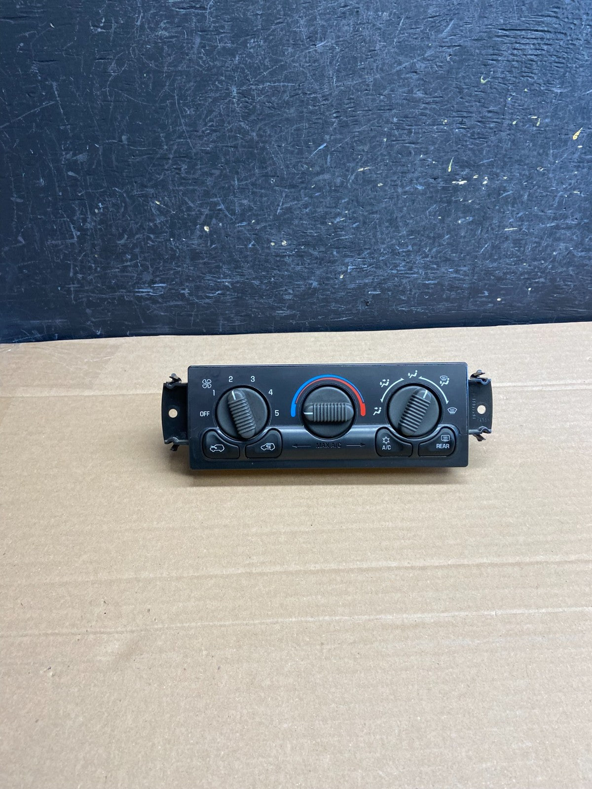 1999-2001 Chevrolet Tahoe AC Climate Control HVAC Rear Window Defogger ag0461 DG0