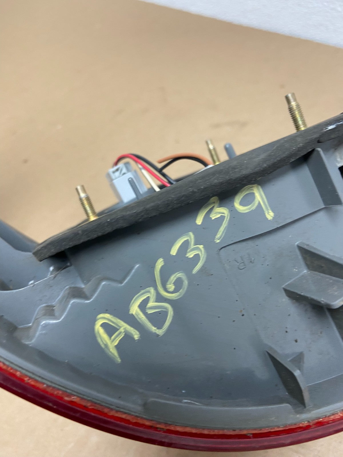 2005 Honda Accord Right Passenger Rh Side Tail Light Oem AB6339 DW7