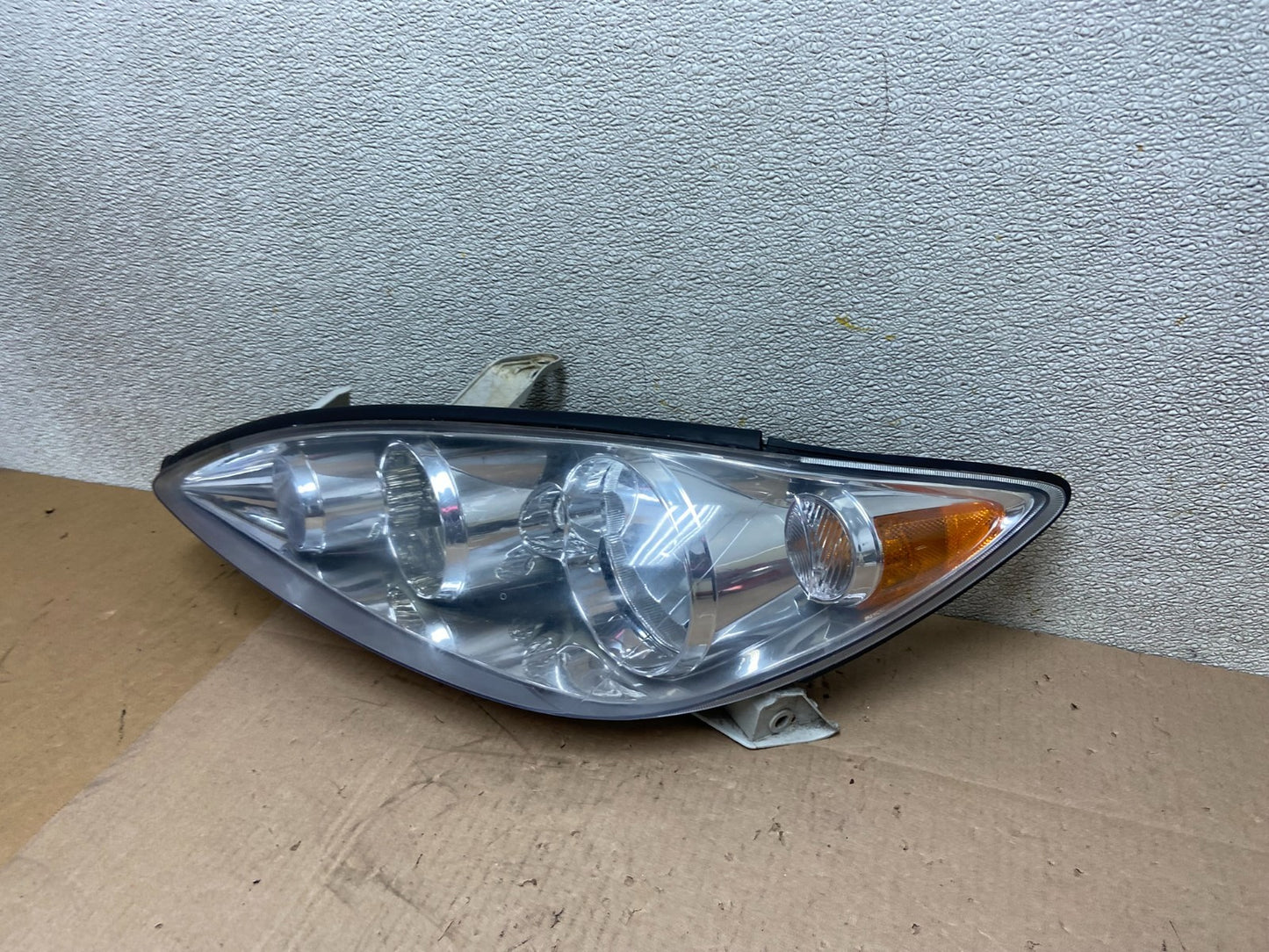 2005 to 2006 Toyota Camry Left Driver LH Halogen Headlight TYC AA0396 DW1