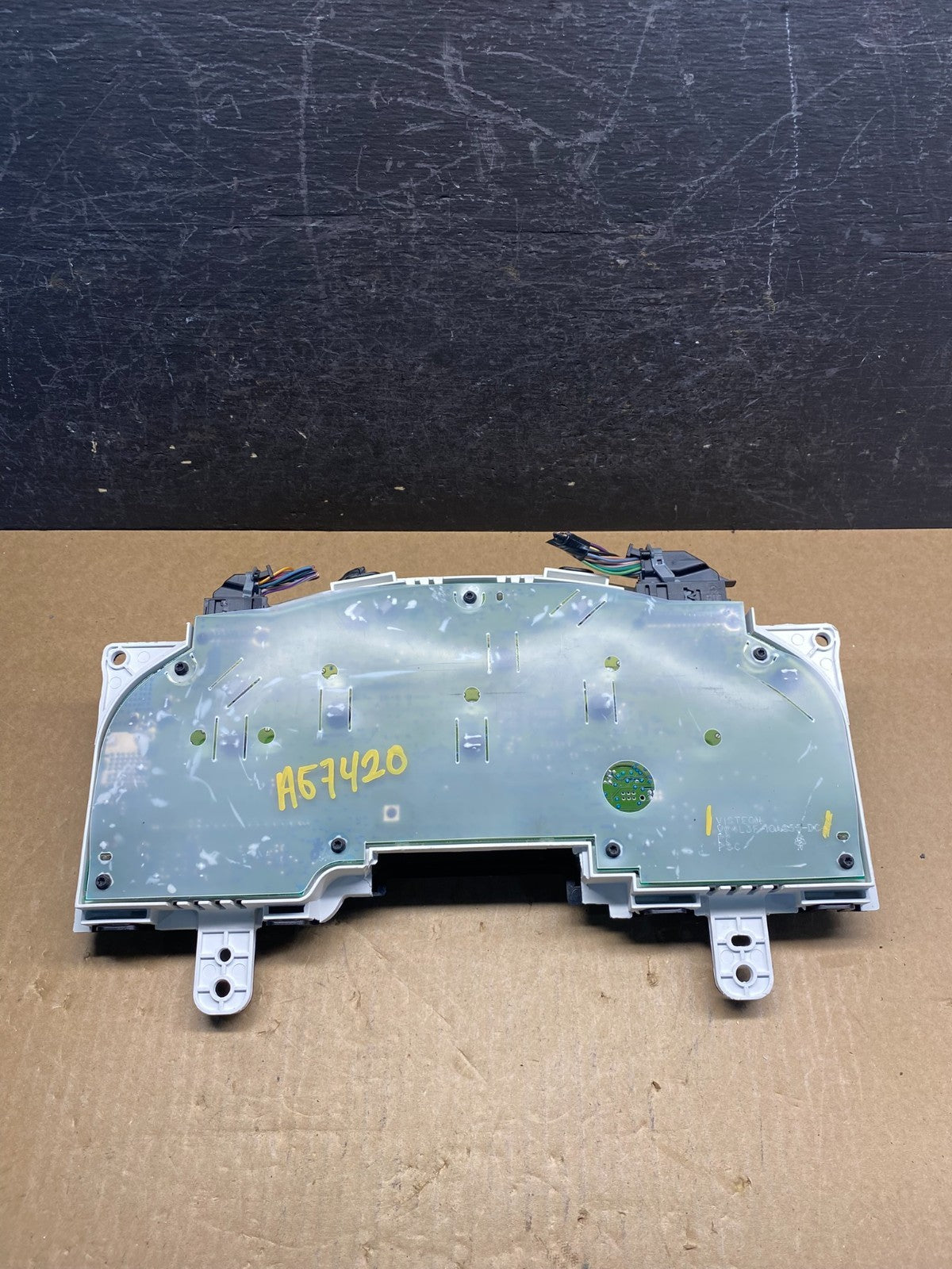 2004 - 2005 Ford F150 F-150 Lariat Speedometer Cluster Gauge ag7420 DG4