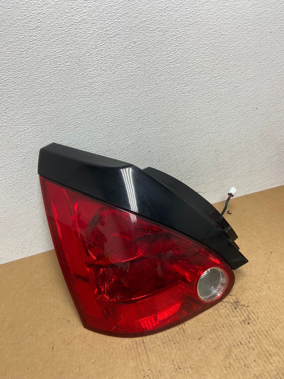 2004 2005 2006 2007 2008 Nissan Maxima Left Driver Lh Tail Light AC2911 LK2