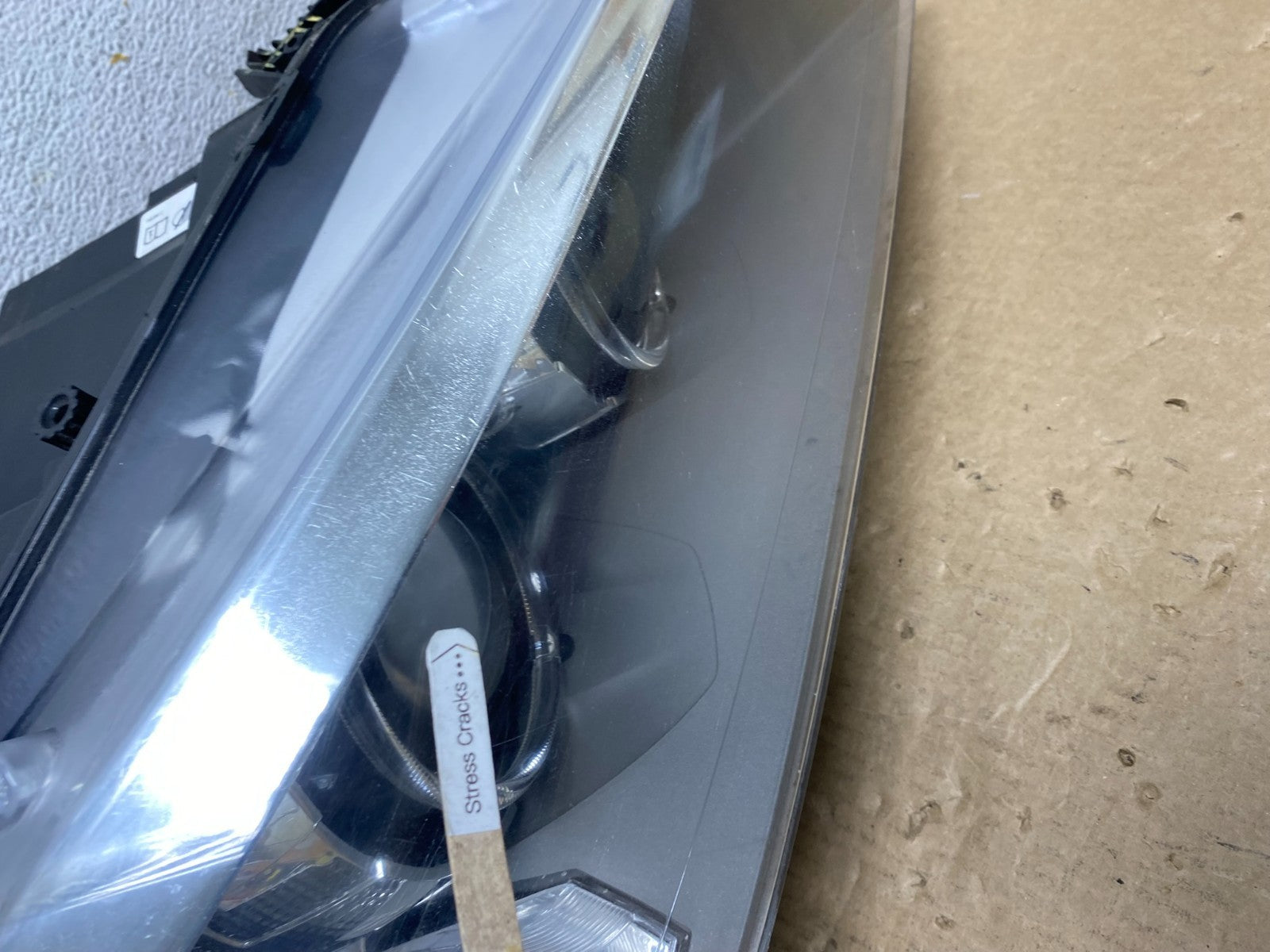 2011 to 2014 BMW X3 Right Passenger RH Side Xenon Headlight AF9985 DW4