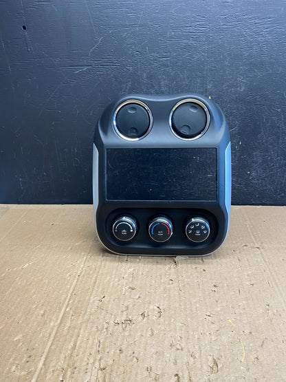 2011 to 2017 Jeep Compass Dash Climate Temperature Control Radio Bezel AD6895 DG0