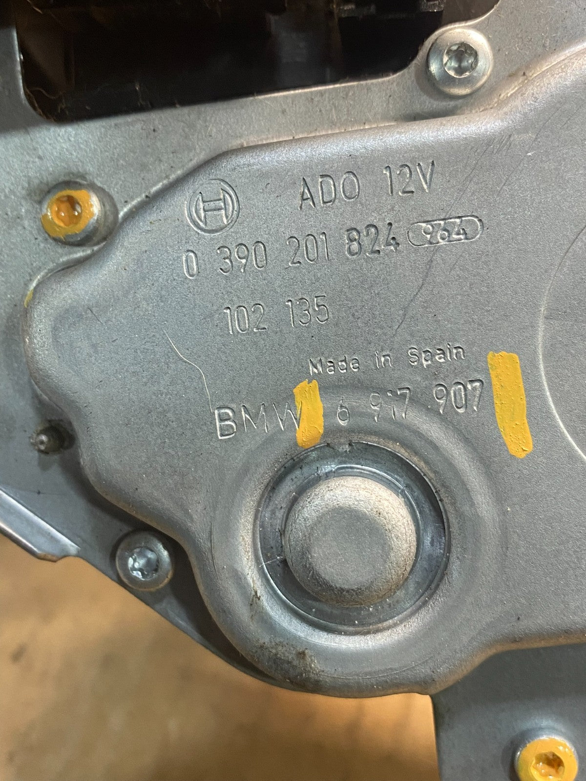 2004 to 2010 BMW X3 E83 Rear Windshield Wiper Motor OEM ac2653 DG6