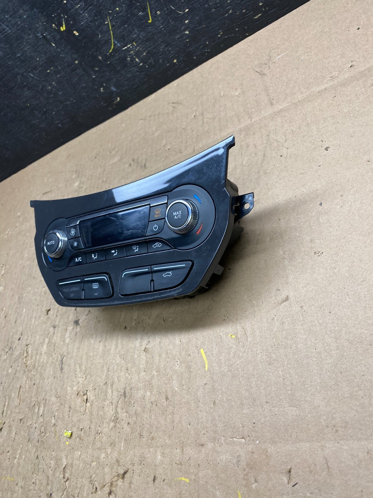 2013 2014 2015 Ford Escape Ac Heater Climate Control Temperature T4958 DG1