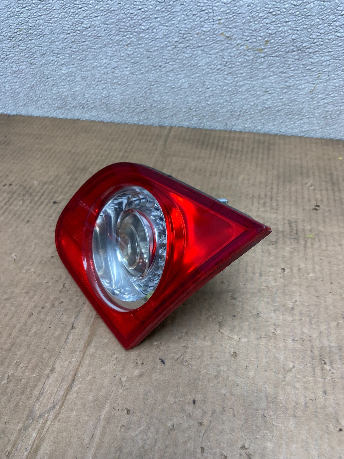 Sedan 2006-2010 Volkswagen Passat Right RH Inner Tail Light Oem AA6313 DW1