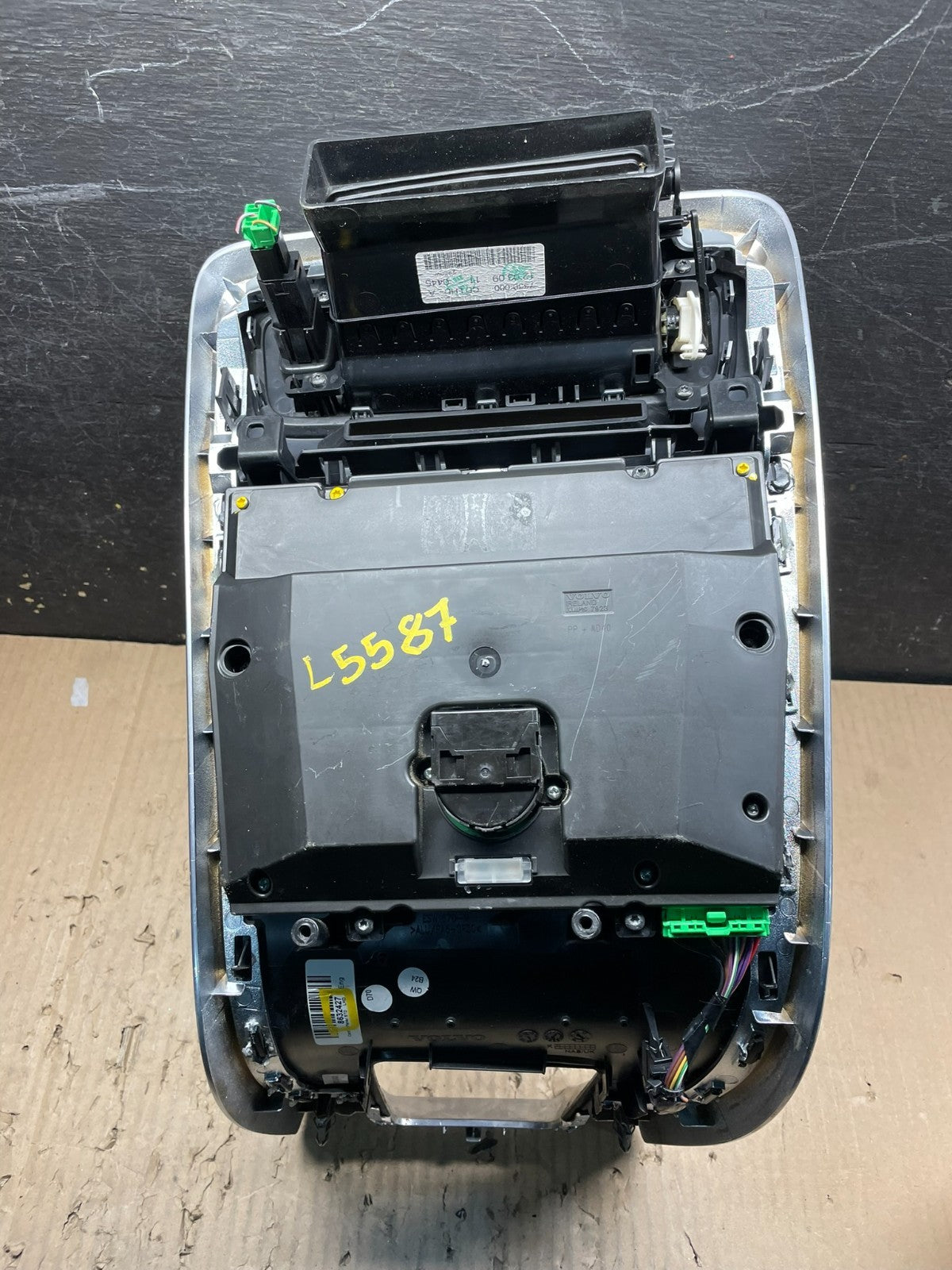 2011-2018 Volvo S60 Climate Control Radio Bezel Panel Trim Oem X0888 DG7