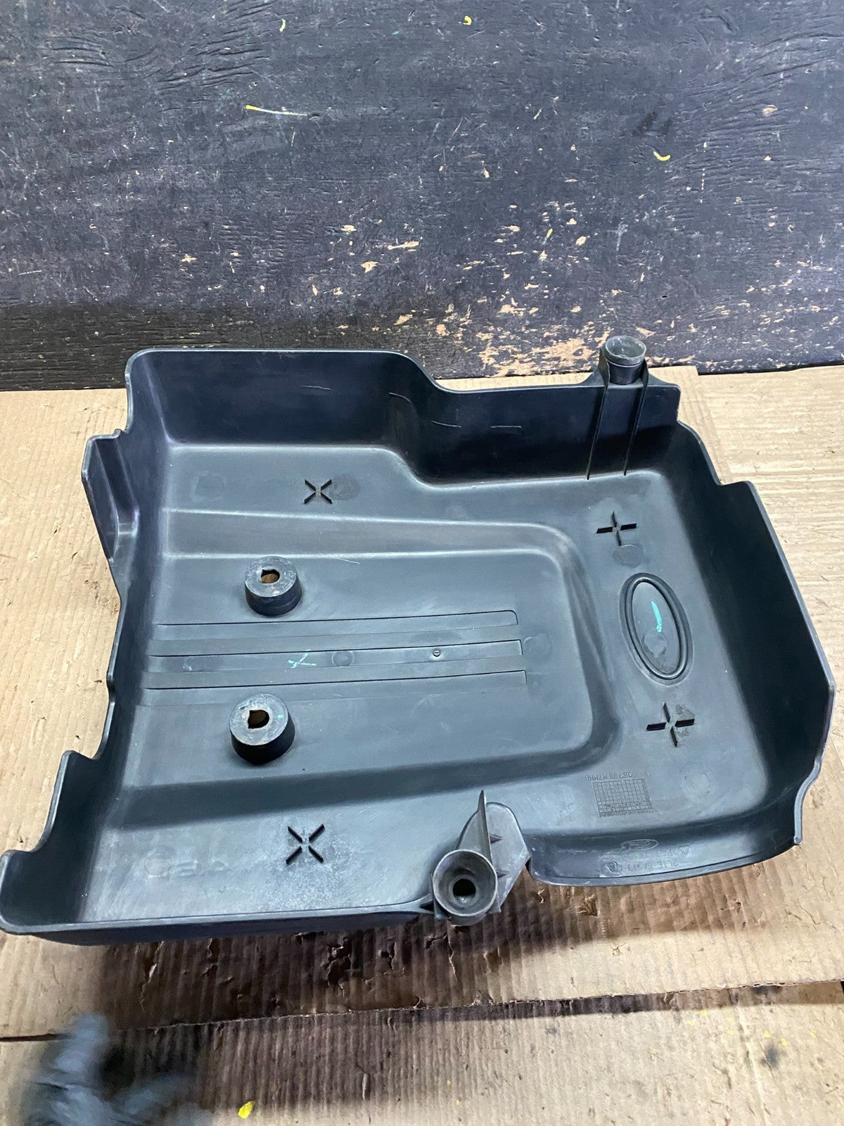 2003 2004 Ford Expedition 4.6L Engine Top Lid Motor Cover OEM w6274 DG6