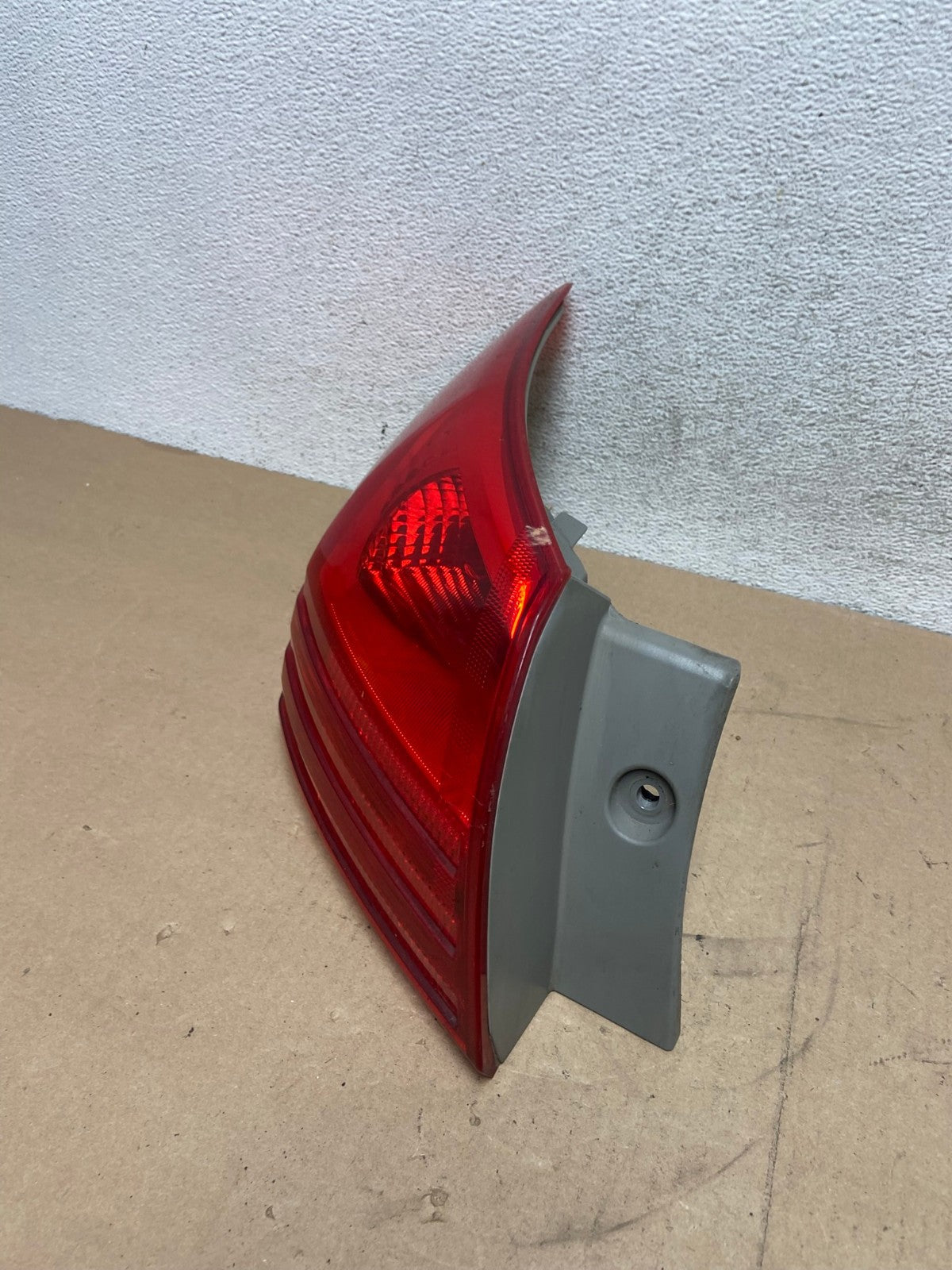 2008 to 2015 Nissan Rogue Left Driver Lh Side Tail Light AG4628 LK1