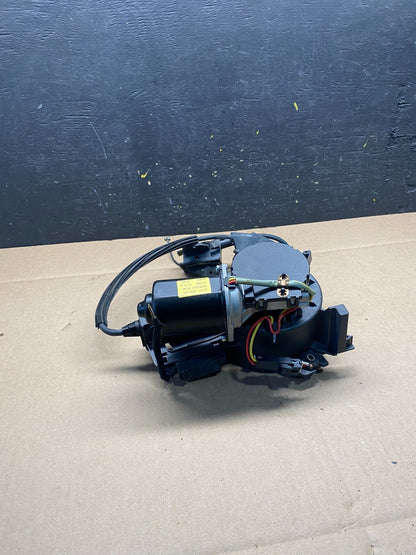 2007-2014 Kia Sedona Left Electric Power Sliding Door Motor Regulator P3588 DG1